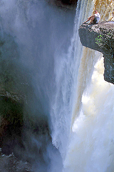 B_1204_WD_Wasserfall
