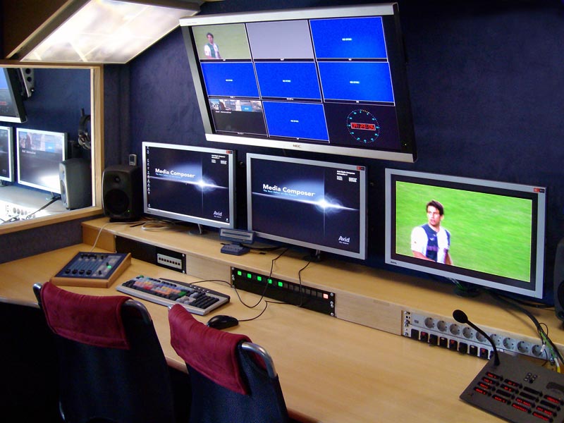 B_1007_Digi_TV_HD8_Avid_1