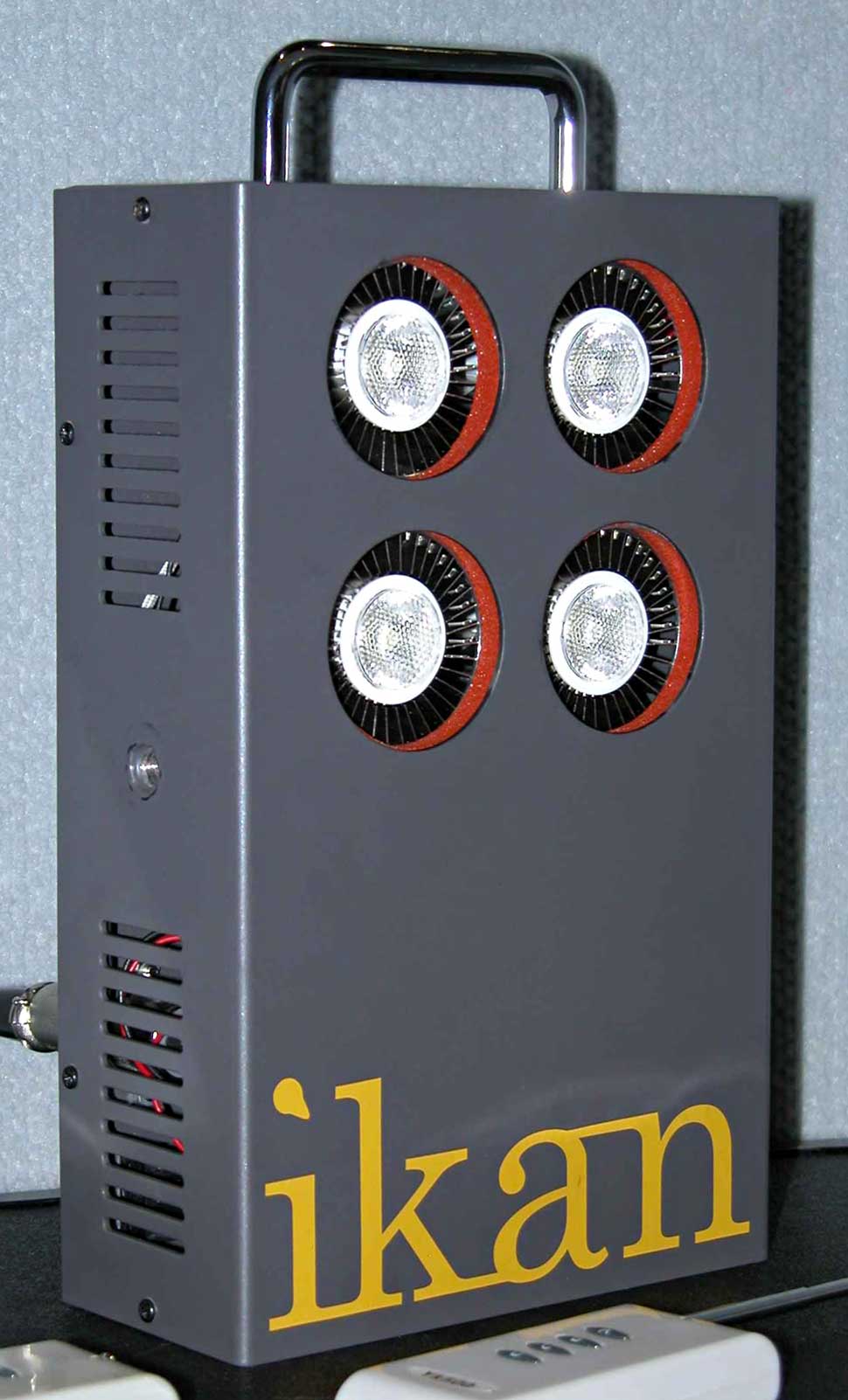 B_0610_Ikan_iD400