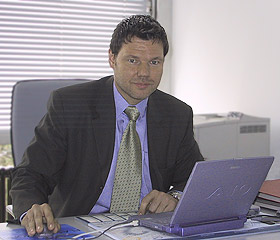 Joachim Bause, Sony, 2002