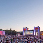 SkyPanels erleuchten den Königsplatz in München
