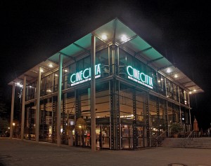 B_1212_Cinecitta_Nacht