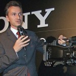IBC2010: Sony zeigt Prototyp eines Single-Piece-3D-Camcorders