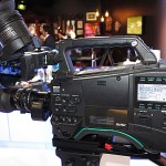 IBC2014: Panasonic stellt den Schultercamcorder AJ-PX800 vor