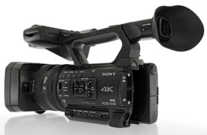 Camcorder Sony PXW-Z150, Totale links hinten