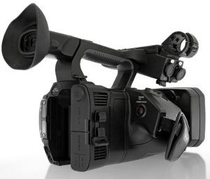 Camcorder Sony PXW-Z150, Totale von hinten rechts