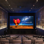 Samsung demonstriert Kino-LED-Wände mit Alexa-Material