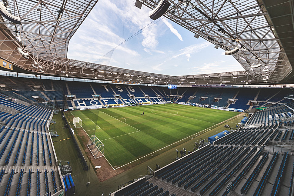 Pfeiftöne im Stadion: Hoffenheim gesteht mehrfachen Tröten-Terror - DER  SPIEGEL