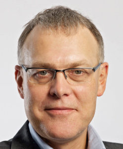 Manfred Heinen, Senior Vice President, Arvato Systems, Porträt