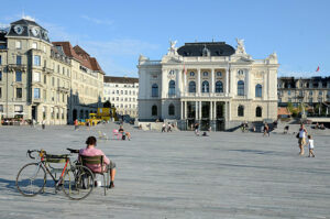 Opernhaus Zürich, Außen, 