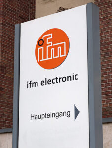 IFM, Zentrale, Essen, Schild, © Nonkonform